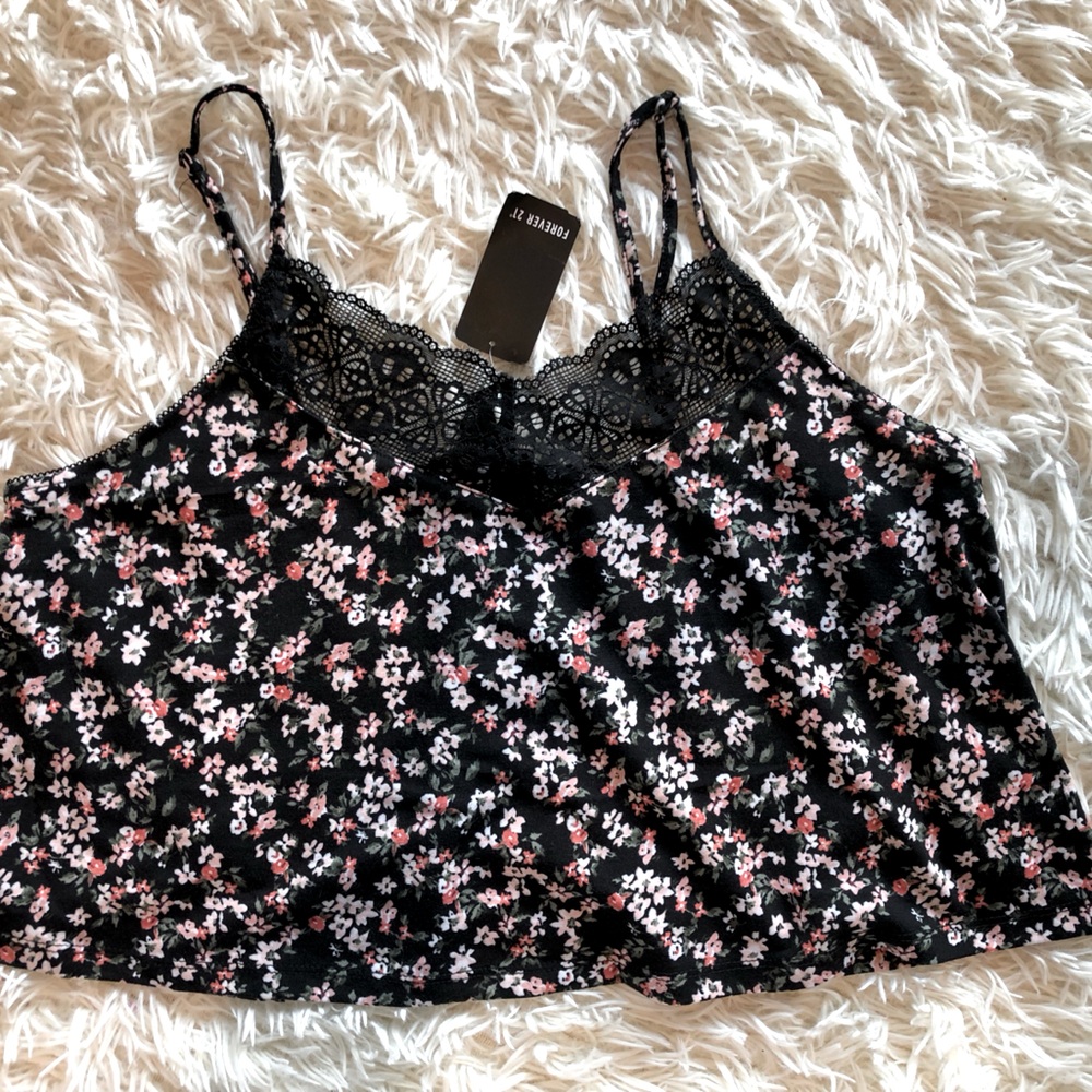 L Crop Top